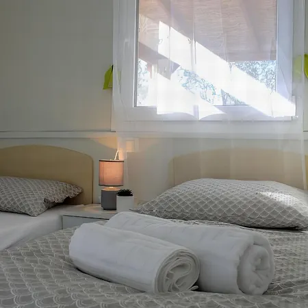 Mobile Olive Tree * Pakoštane