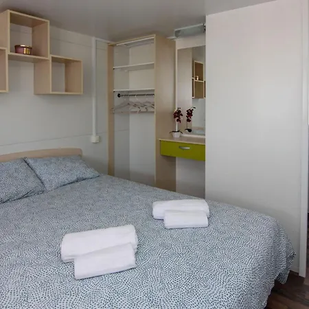 Apartment Mobile Olive Tree Pakostane