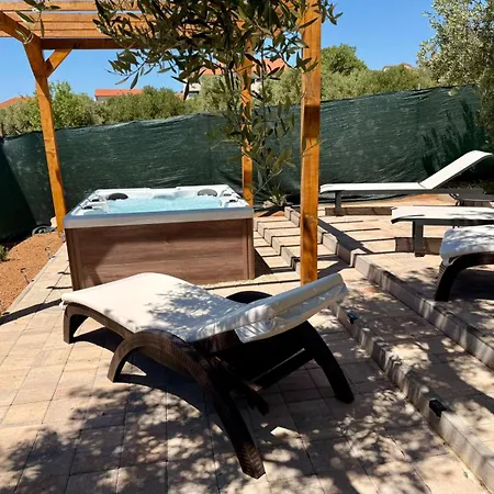 Apartment Mobile Olive Tree *